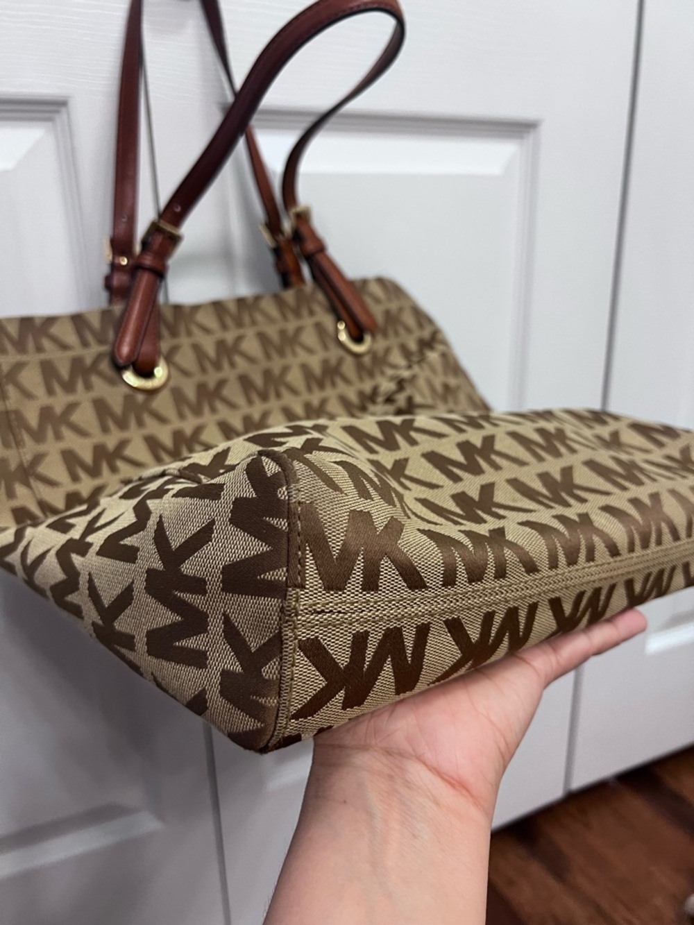 Michael Kors Brown MK Signature Tote with Leather Straps - Picture 5 of 12